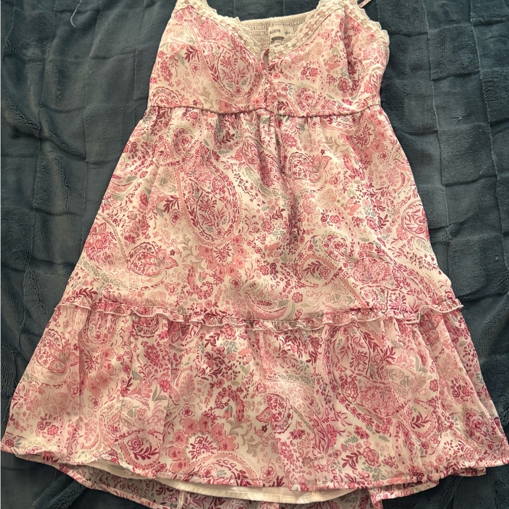 Hollister Pink Paisley Dress